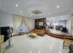 Jalan Sayang (D14), Detached #543892291